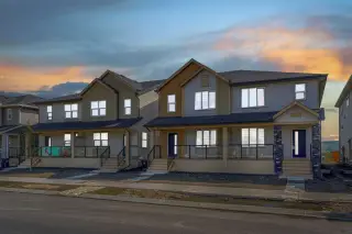 822, 826, 830, 834 Wolf Willow Boulevard SE