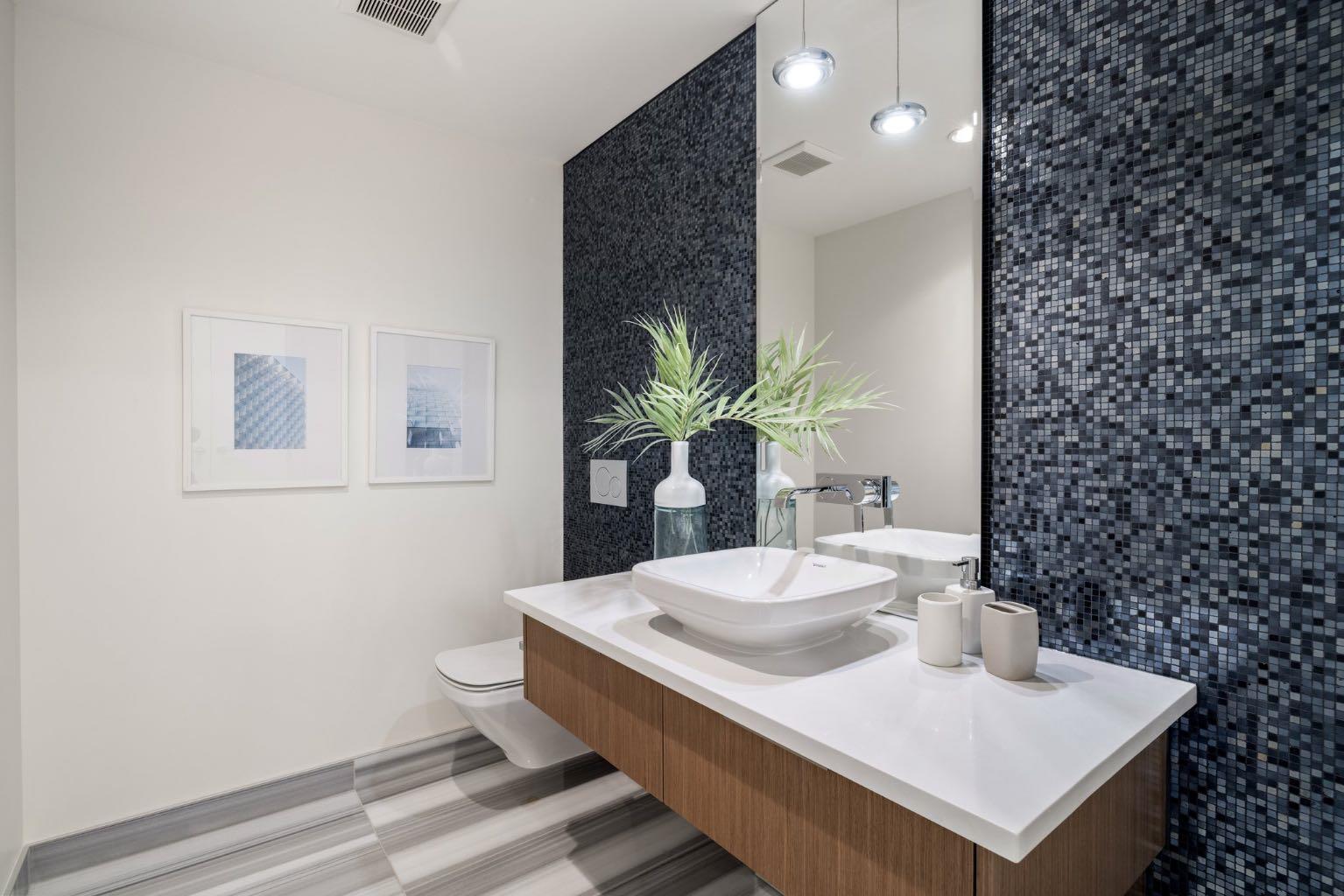 102, 88 Waterfront Mews SW