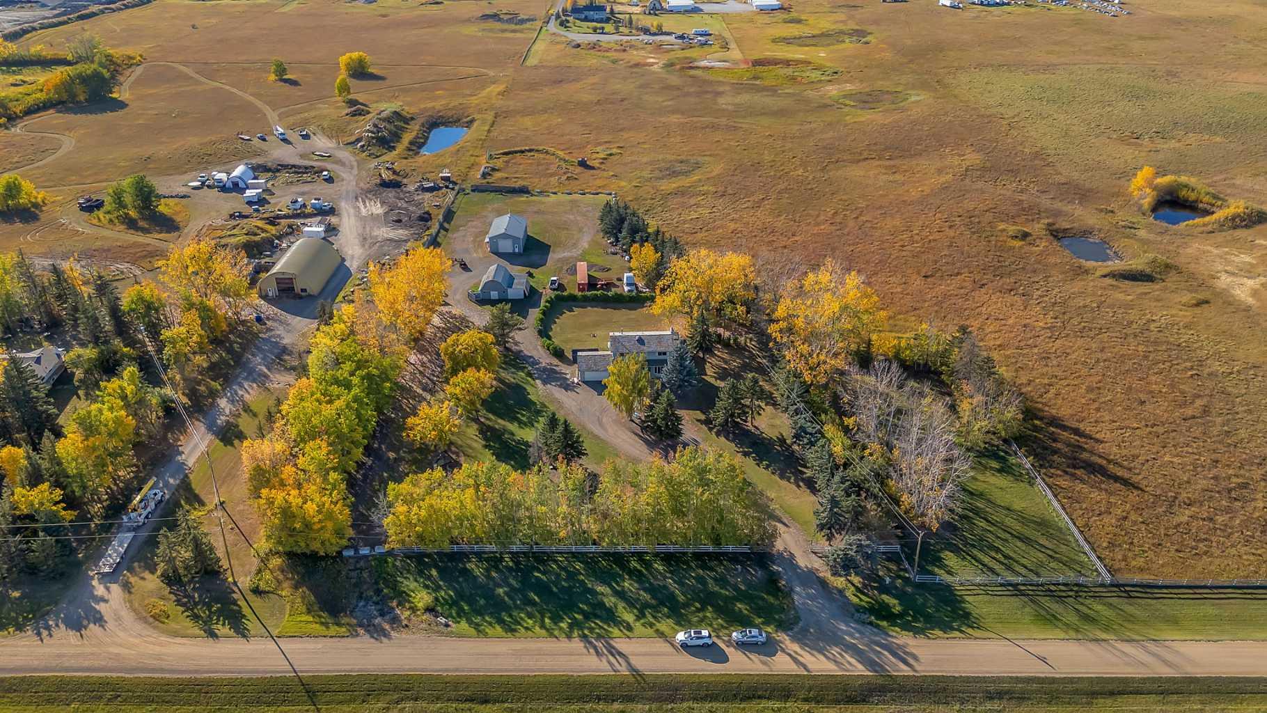 233081 Glenmore View Road 