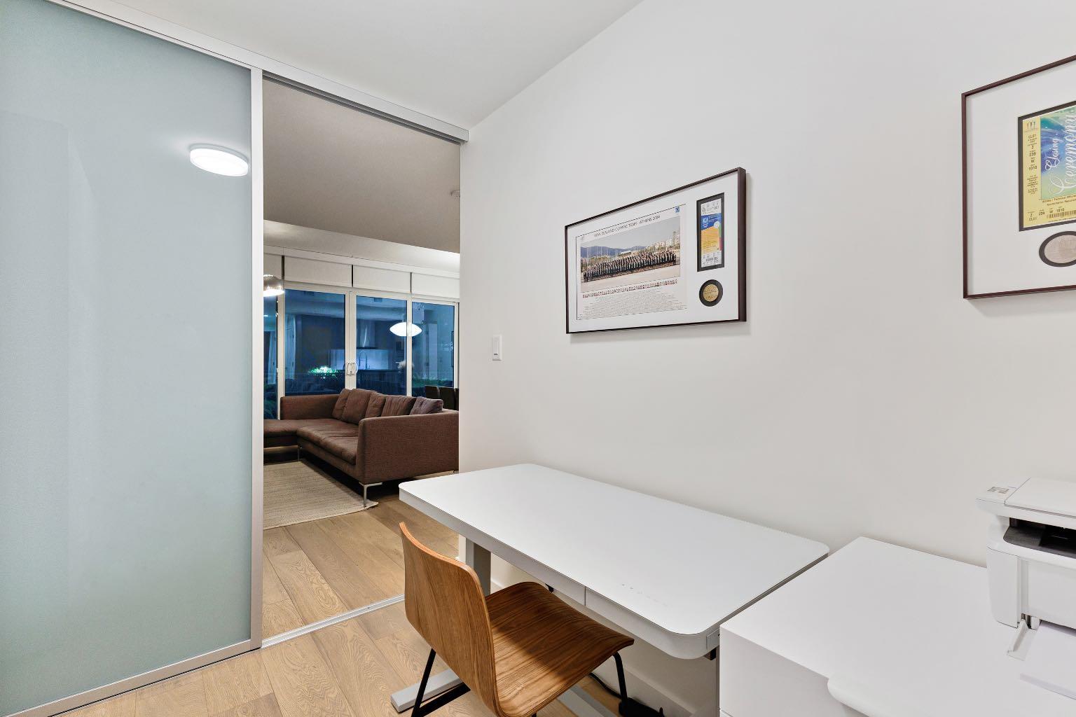 104, 128 Waterfront Court SW