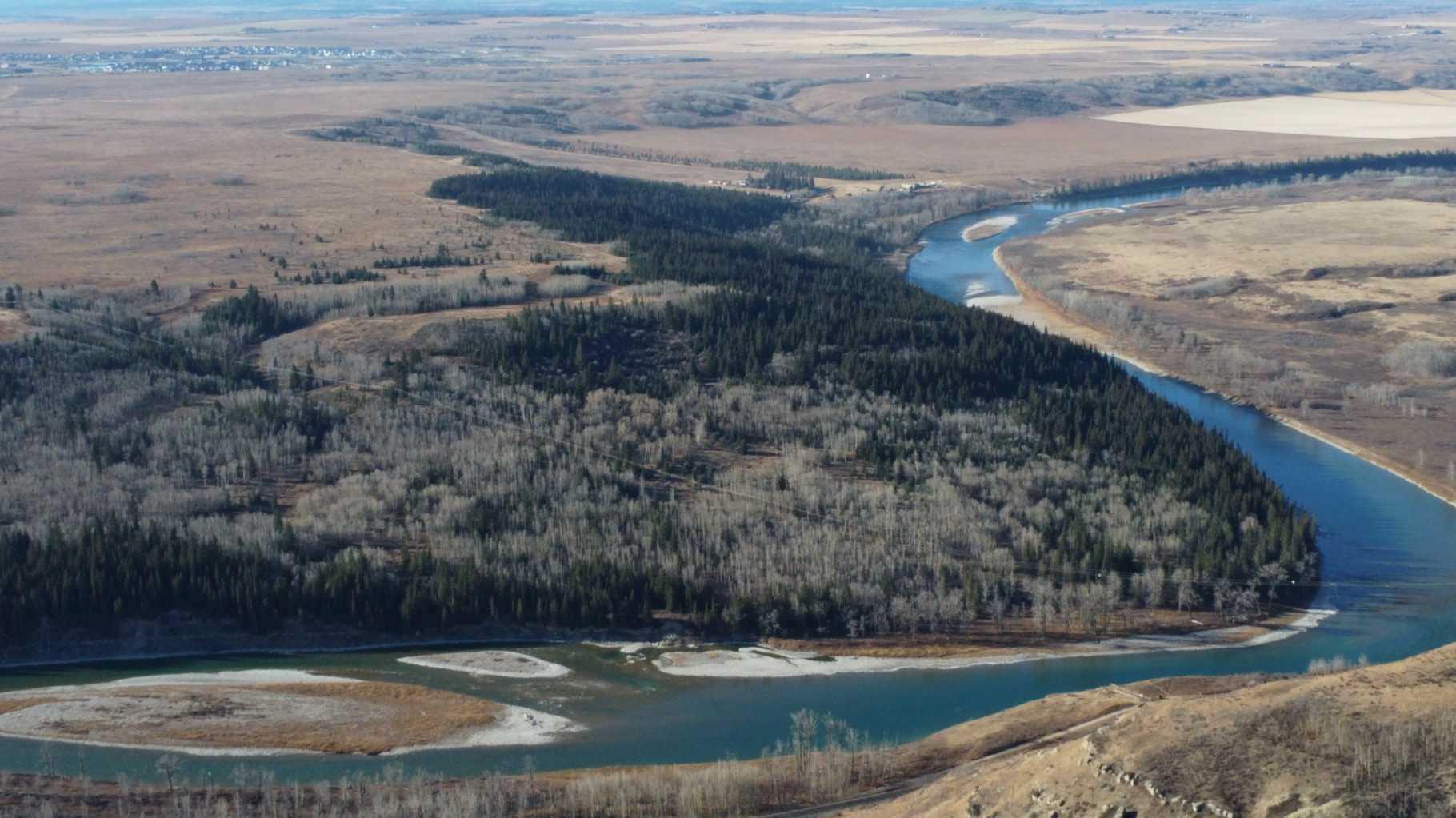 75.50 Acres North Springbank  5;3;25;28;SE  