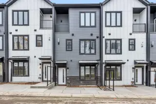 124 Arbour Lake Court  NW