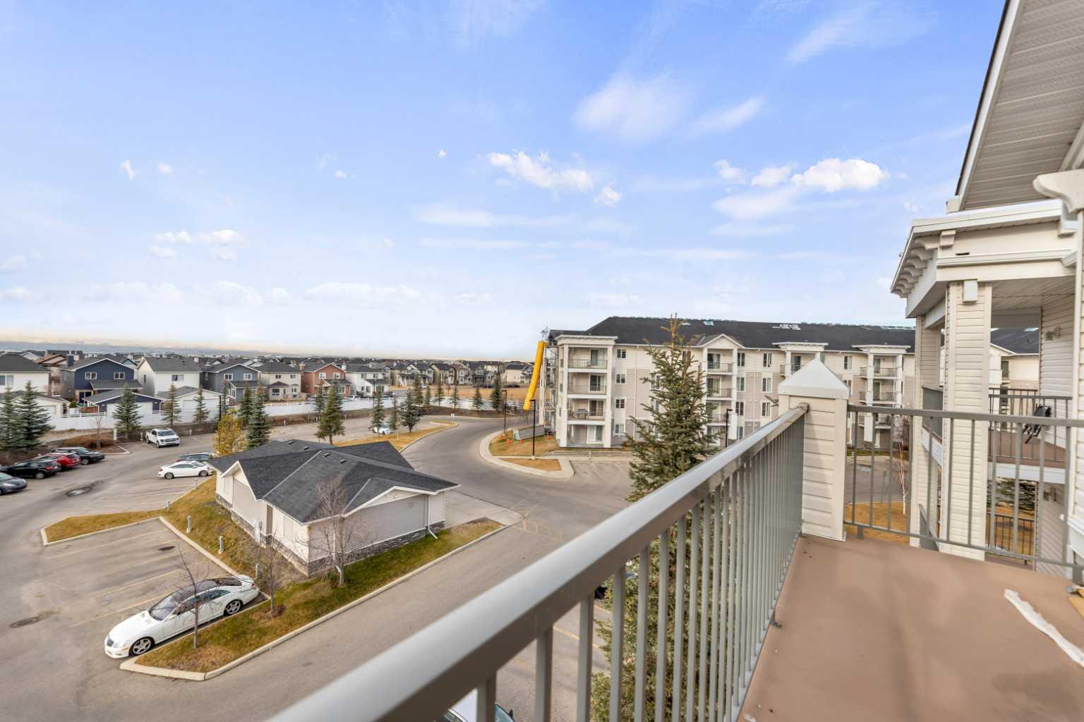 2420, 333 Taravista Drive NE
