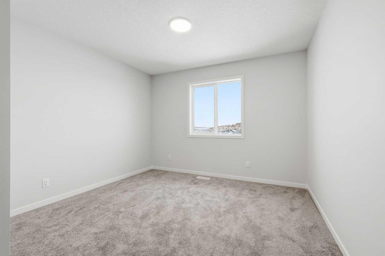170 Herron Way NE