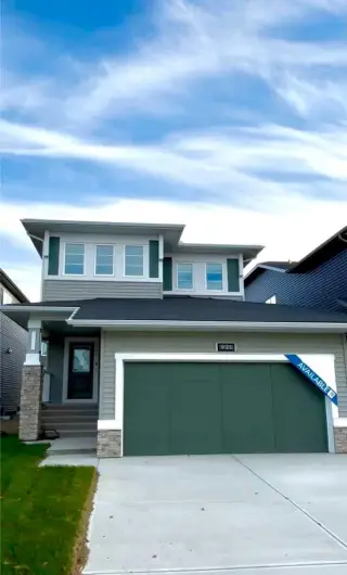 921 Chinook Winds Meadow SW