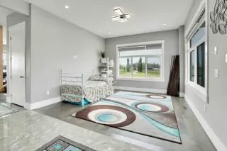 275113 TWP RD 240  