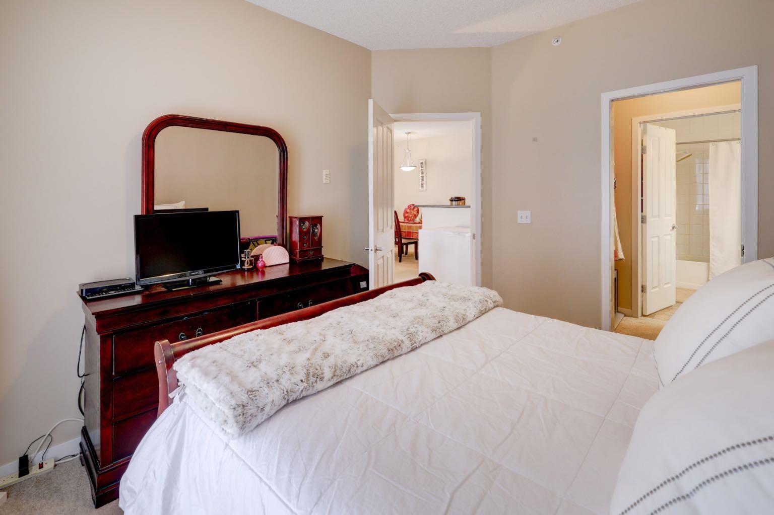 1413, 1140 Taradale Drive NE