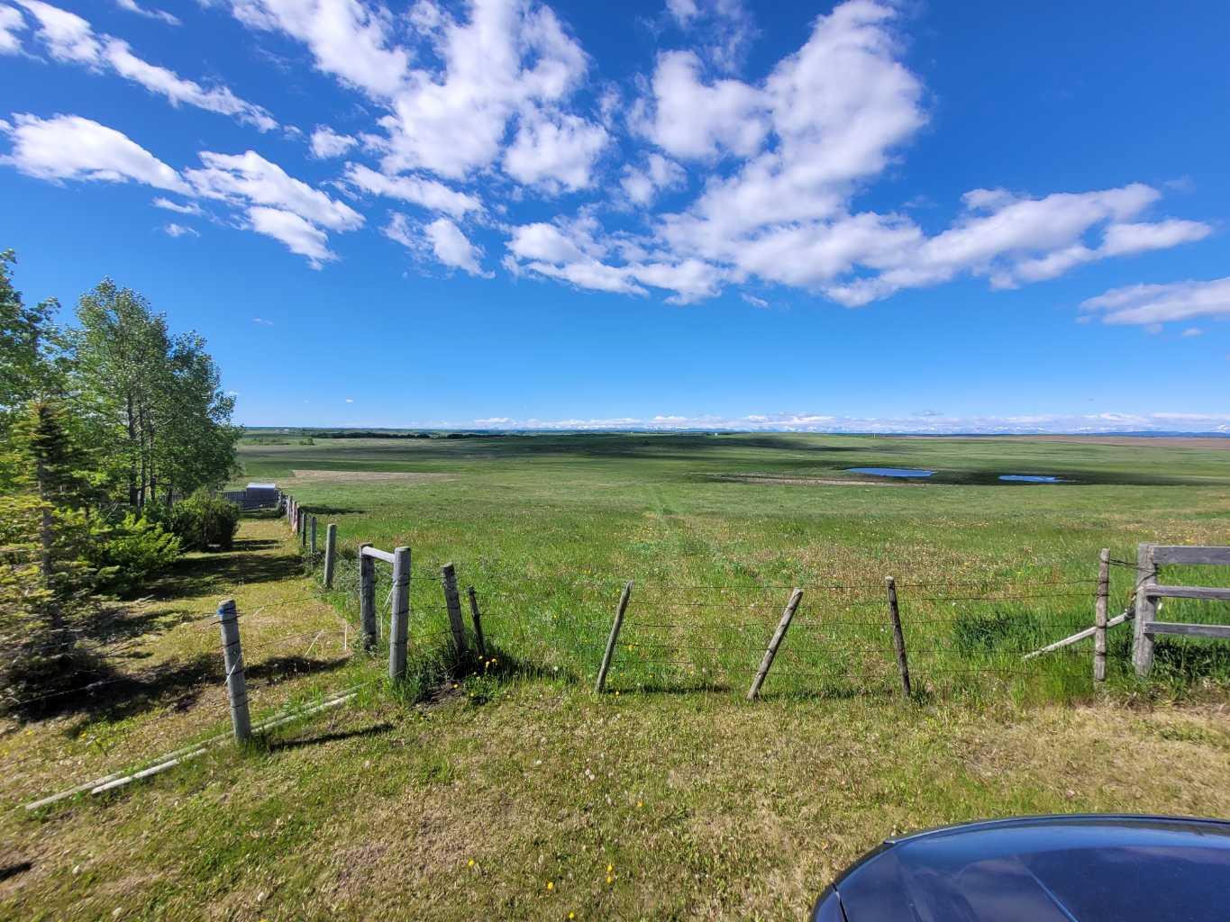 W-5,R-3,T-27,S-22, NW,SW, W-5,R-3,T-27,S-22, SE Lochend Road NW