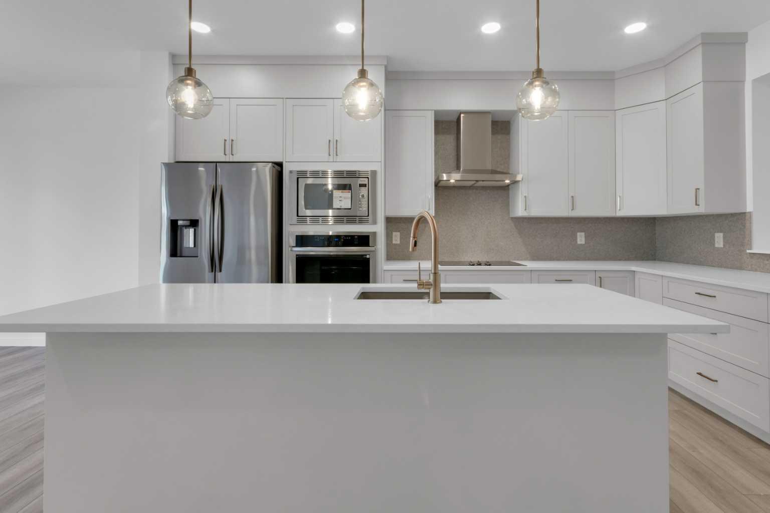 200 Starling Place NW