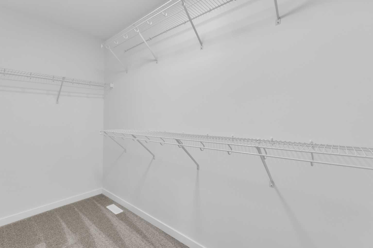 200 Starling Place NW