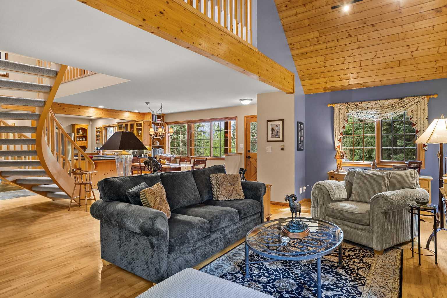 216 Bow River Drive 
