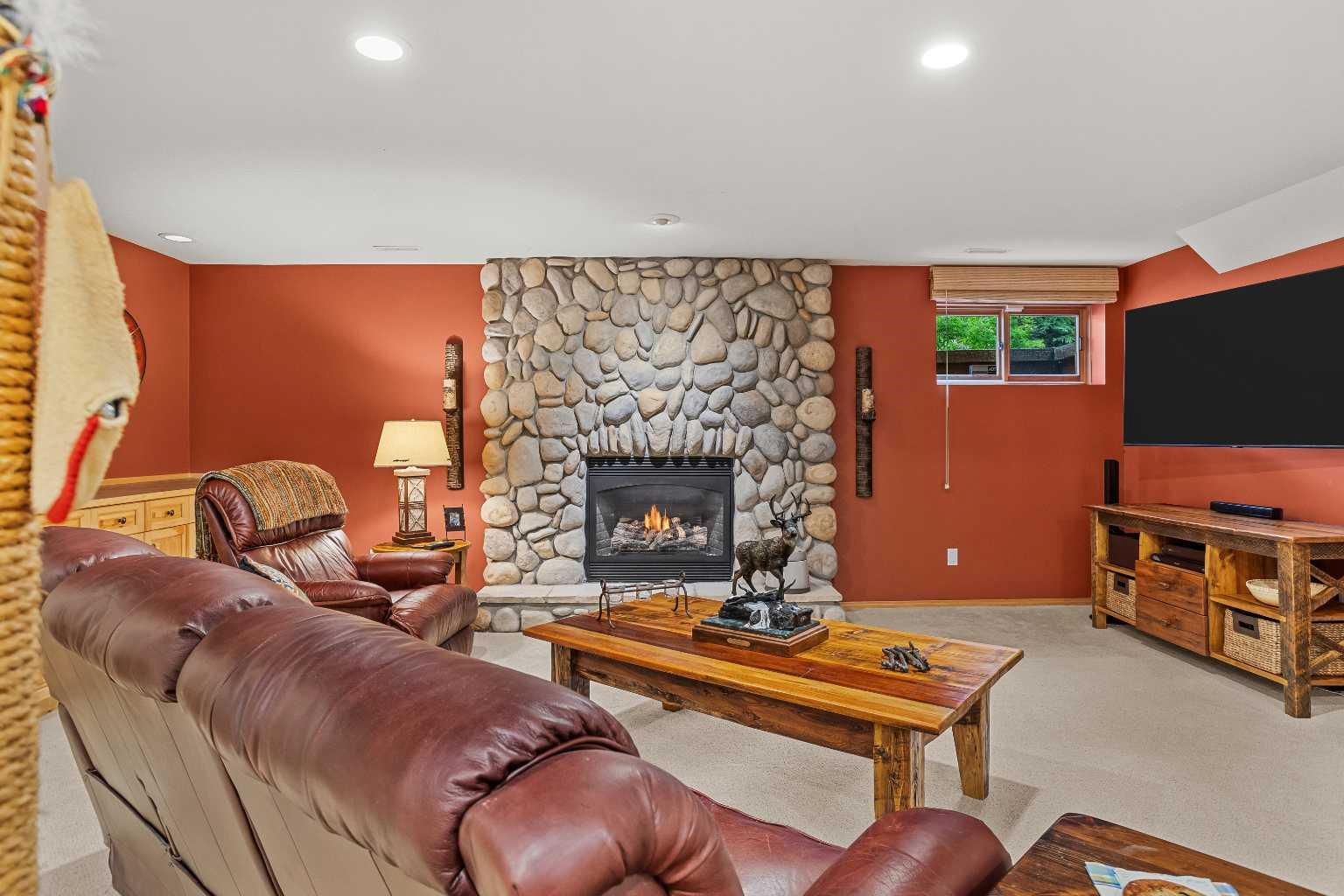 216 Bow River Drive 