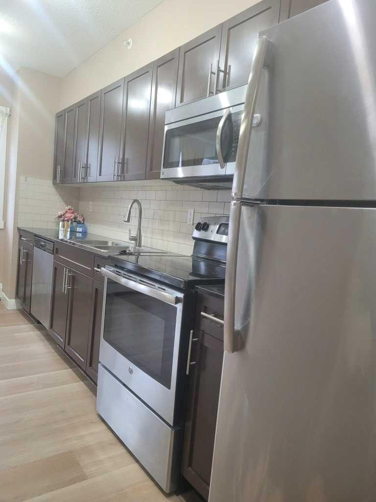 109, 10 Kincora Glen Park NW