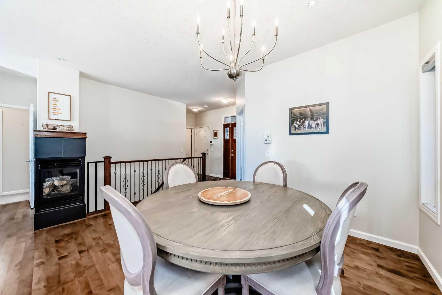 5 Bridle Estates Road SW