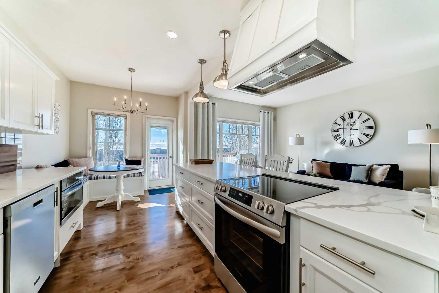 5 Bridle Estates Road SW