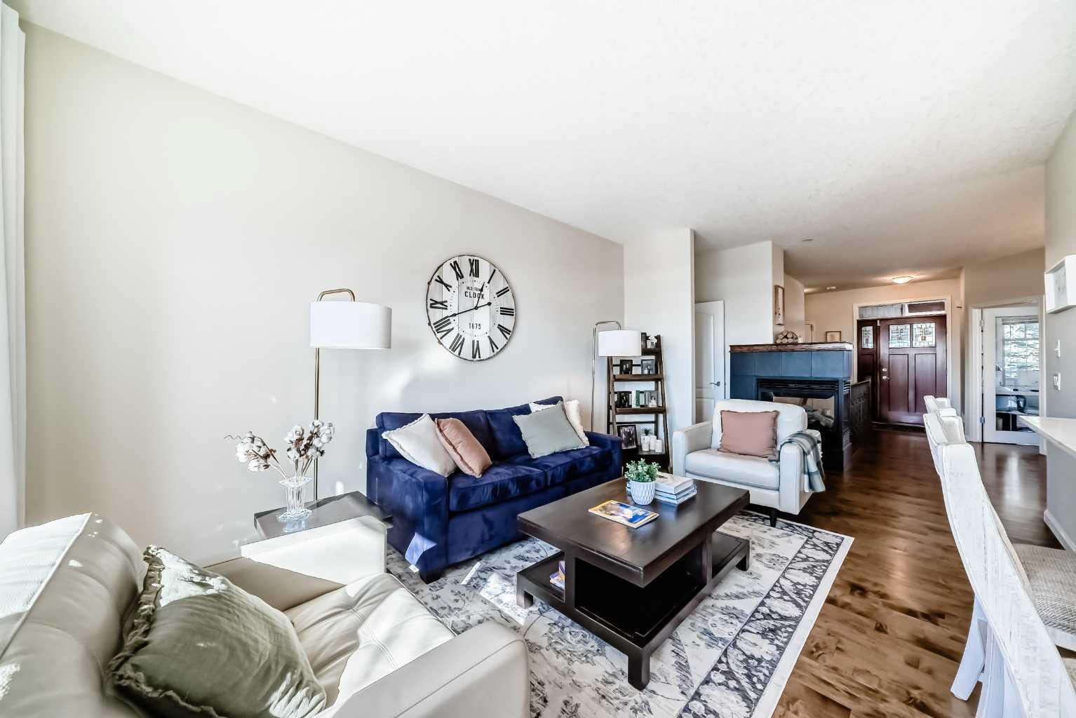5 Bridle Estates Road SW