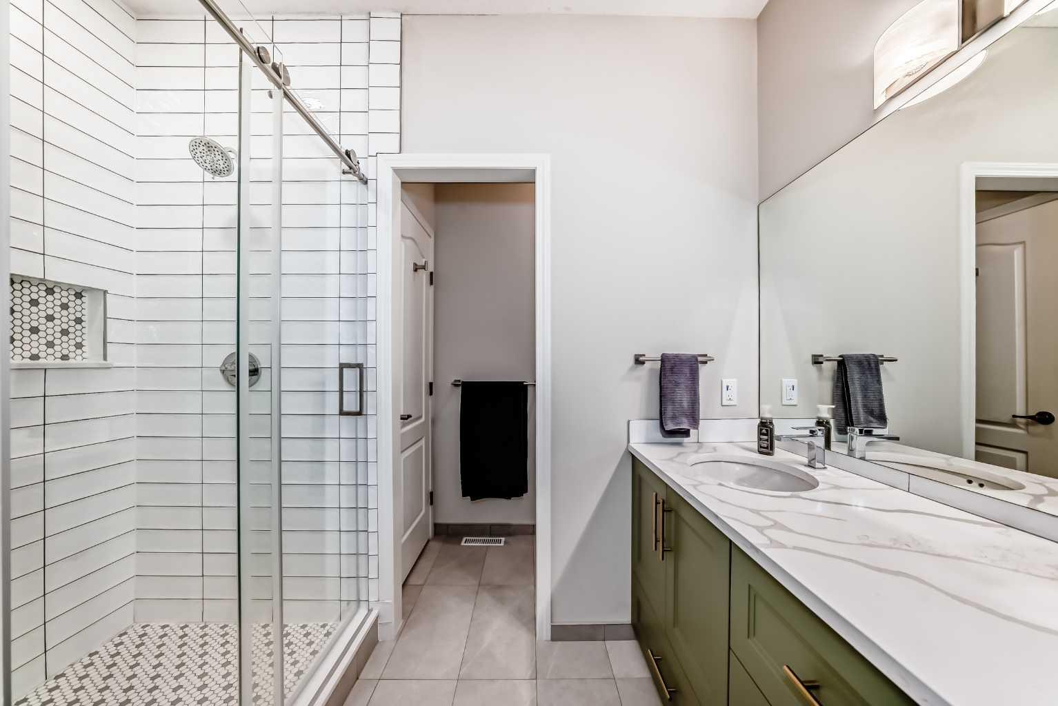 5 Bridle Estates Road SW