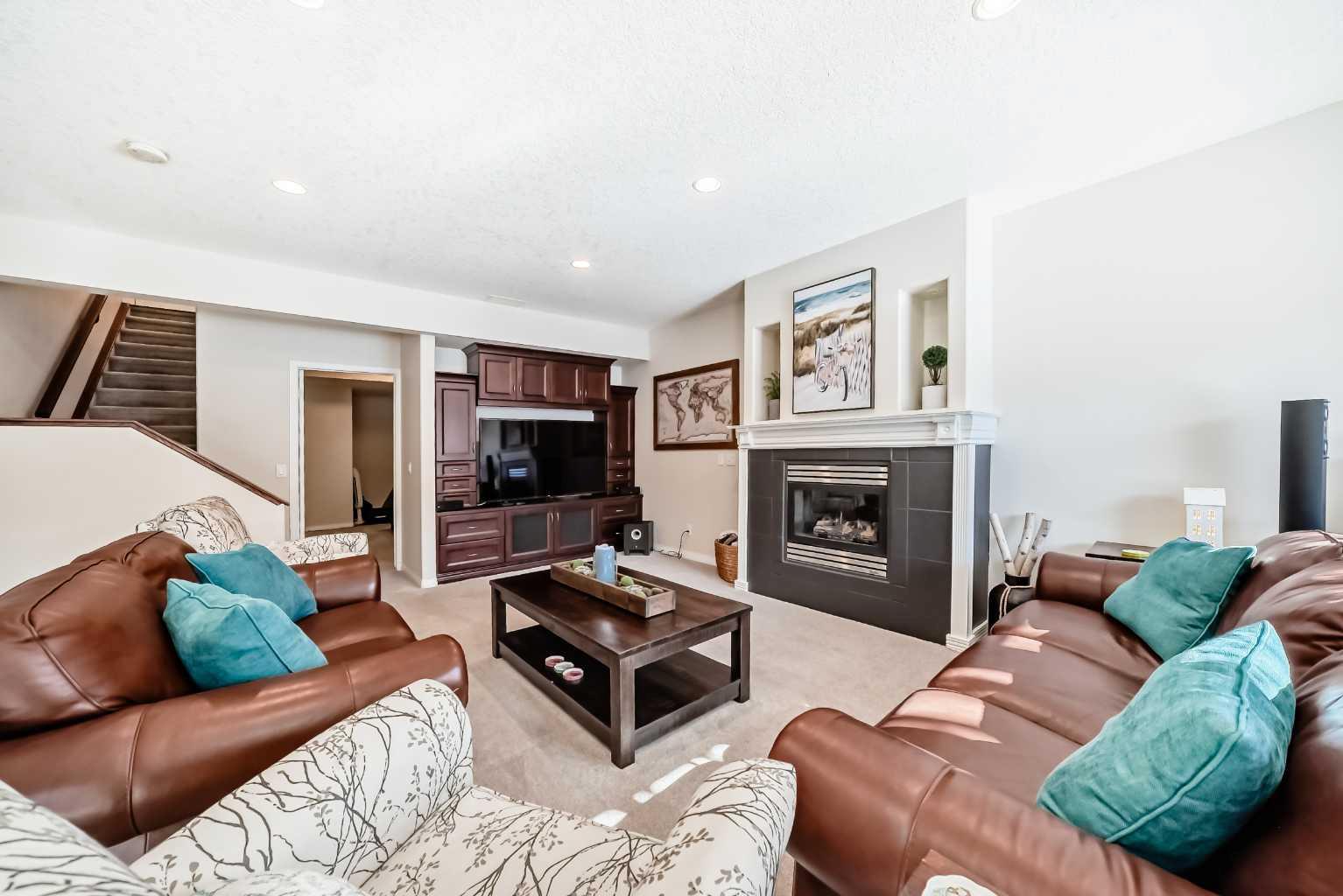 5 Bridle Estates Road SW