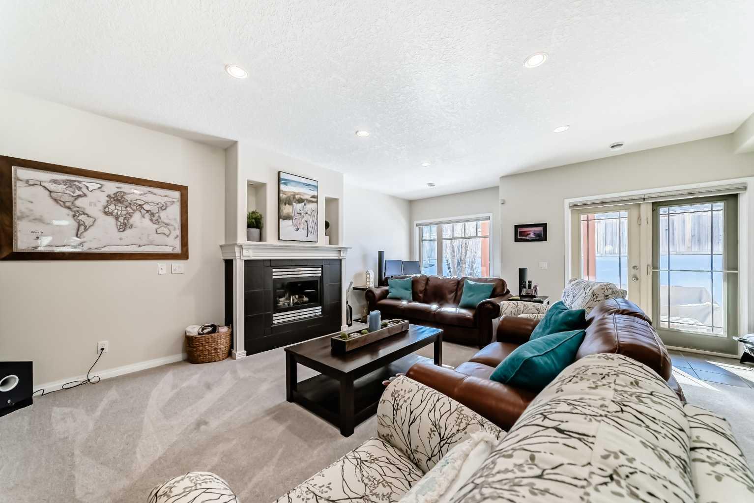 5 Bridle Estates Road SW