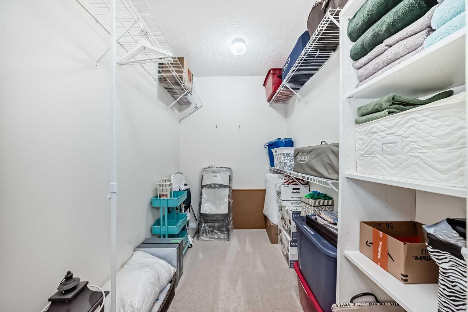 5 Bridle Estates Road SW