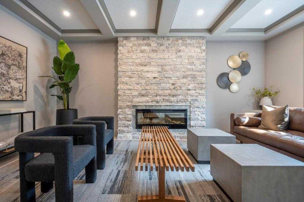 3103, 80 Greenbriar Place NW