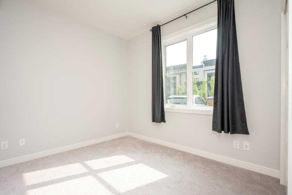 3103, 80 Greenbriar Place NW