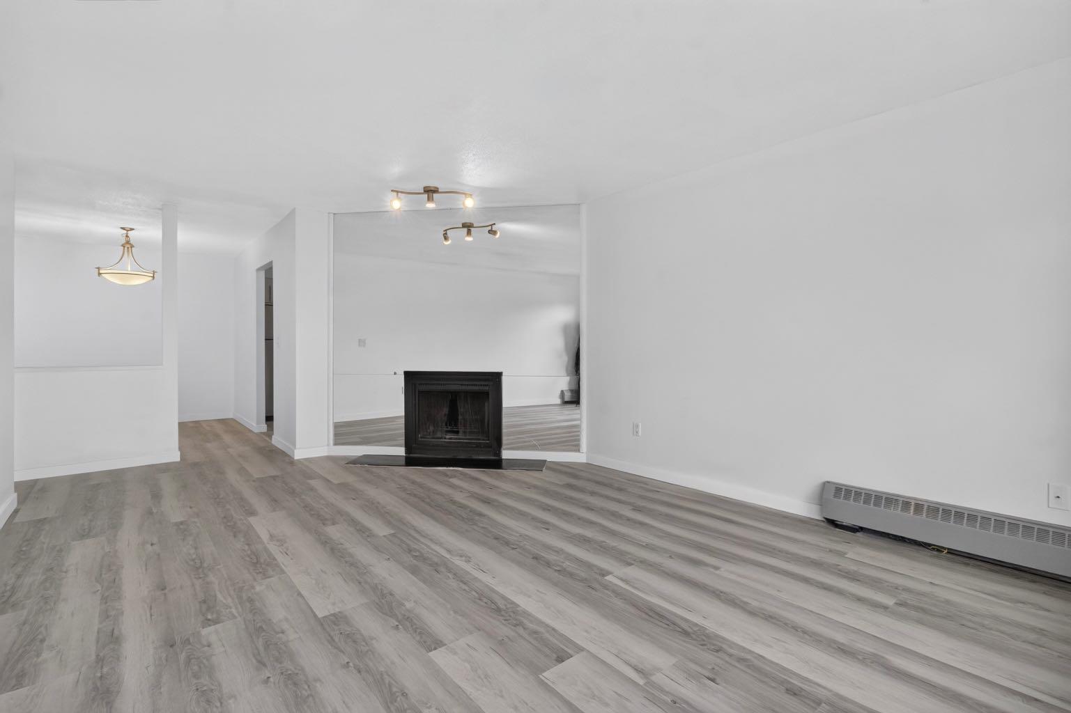 303, 333 Garry Crescent NE