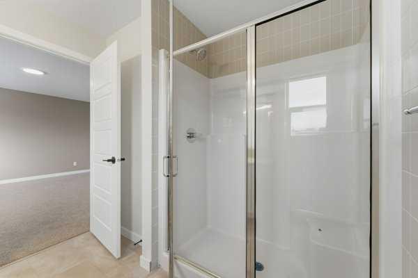 213 Bayview Park SW