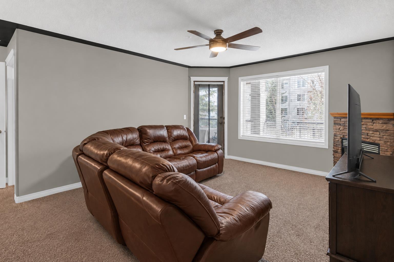 203, 345 Rocky Vista Park NW