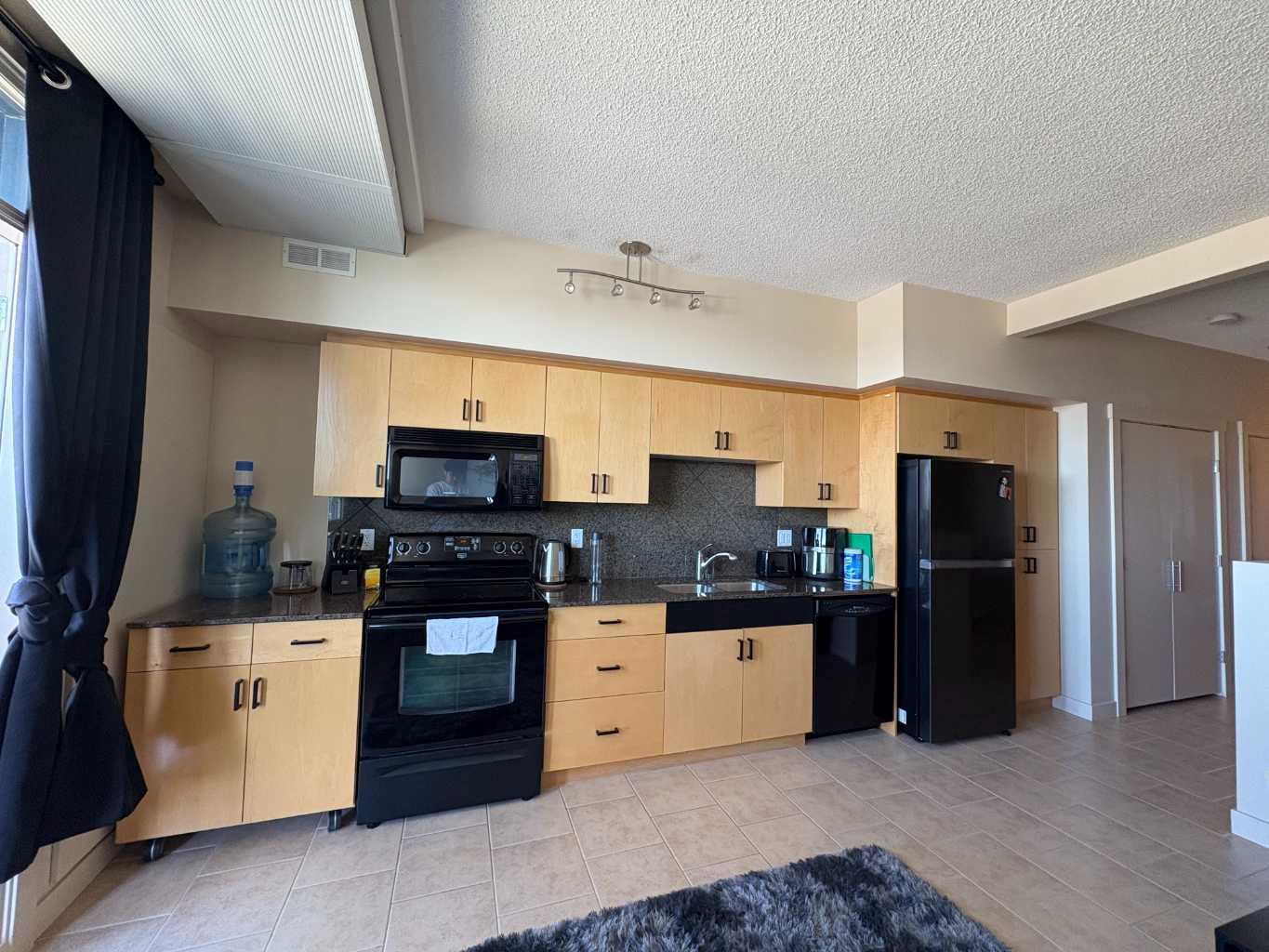 1315, 8880 Horton Road SW