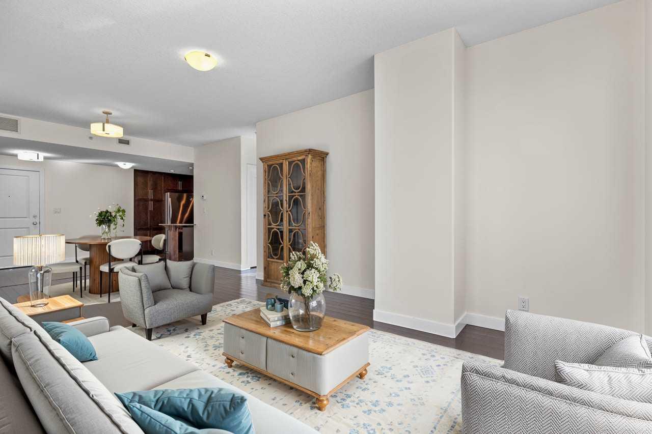 310, 16 Varsity Estates Circle NW
