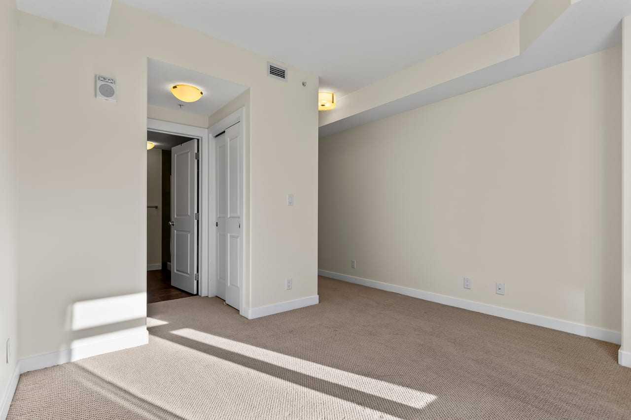 310, 16 Varsity Estates Circle NW