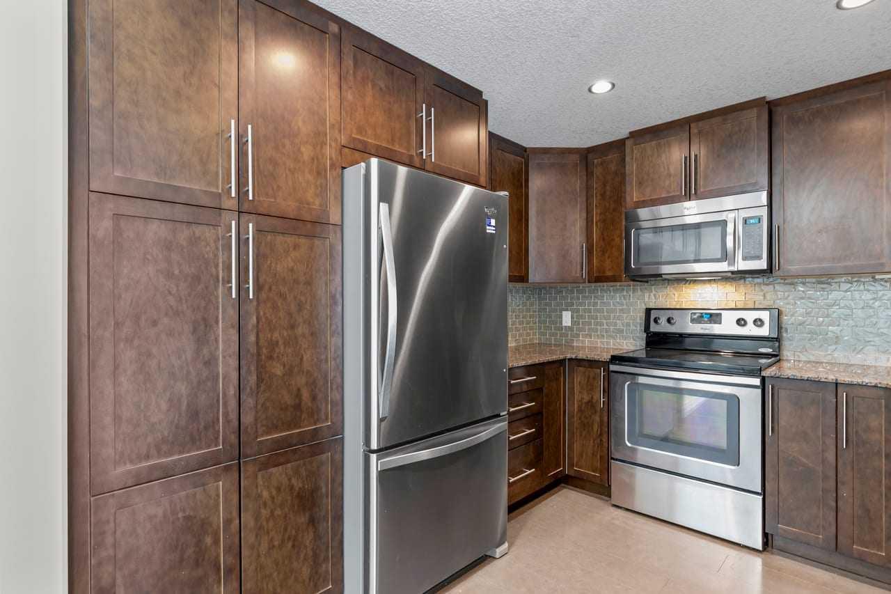 310, 16 Varsity Estates Circle NW