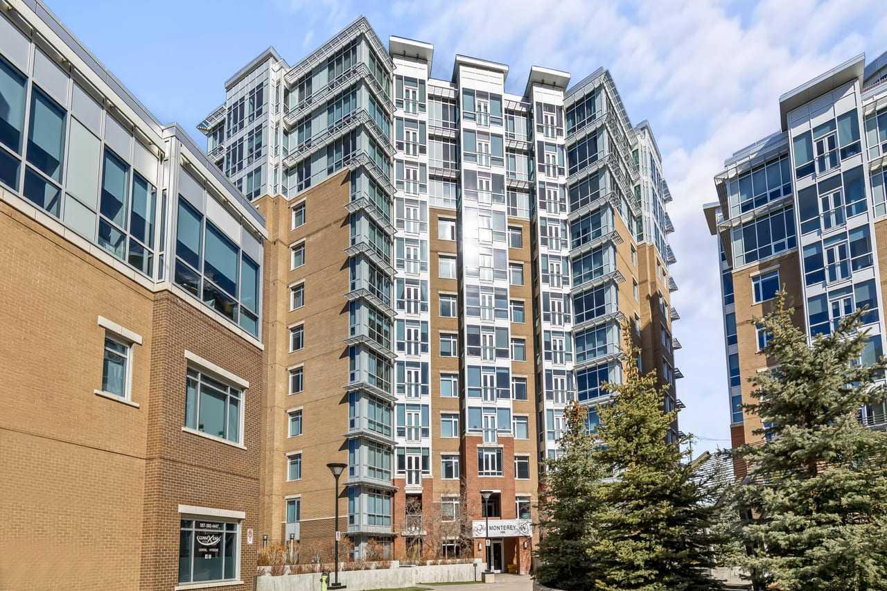 310, 16 Varsity Estates Circle NW