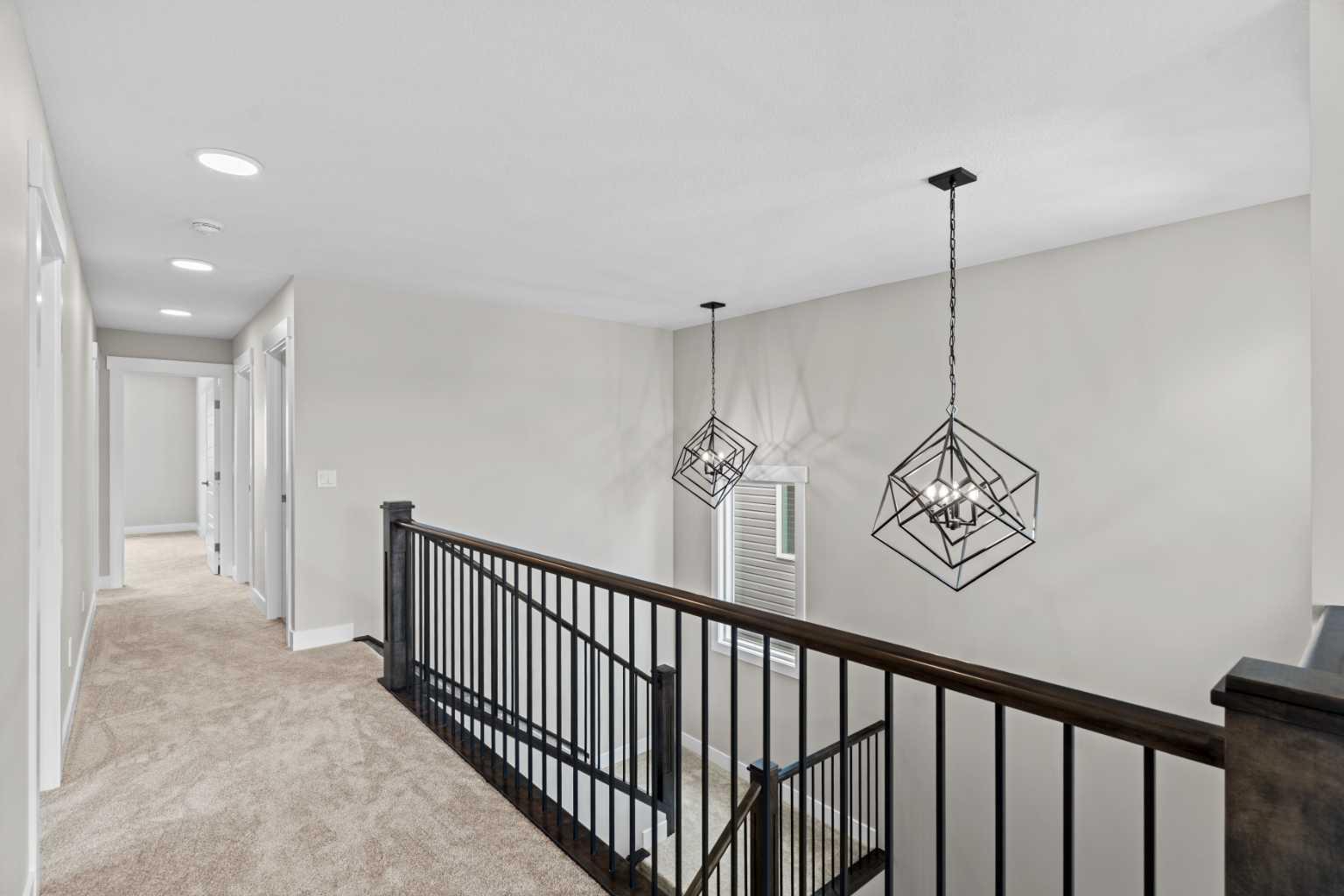 160 Vantage Drive 