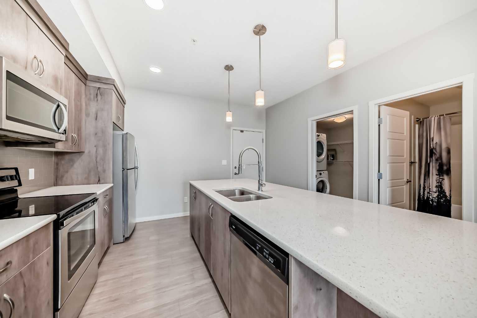 212, 20 Seton Park SE