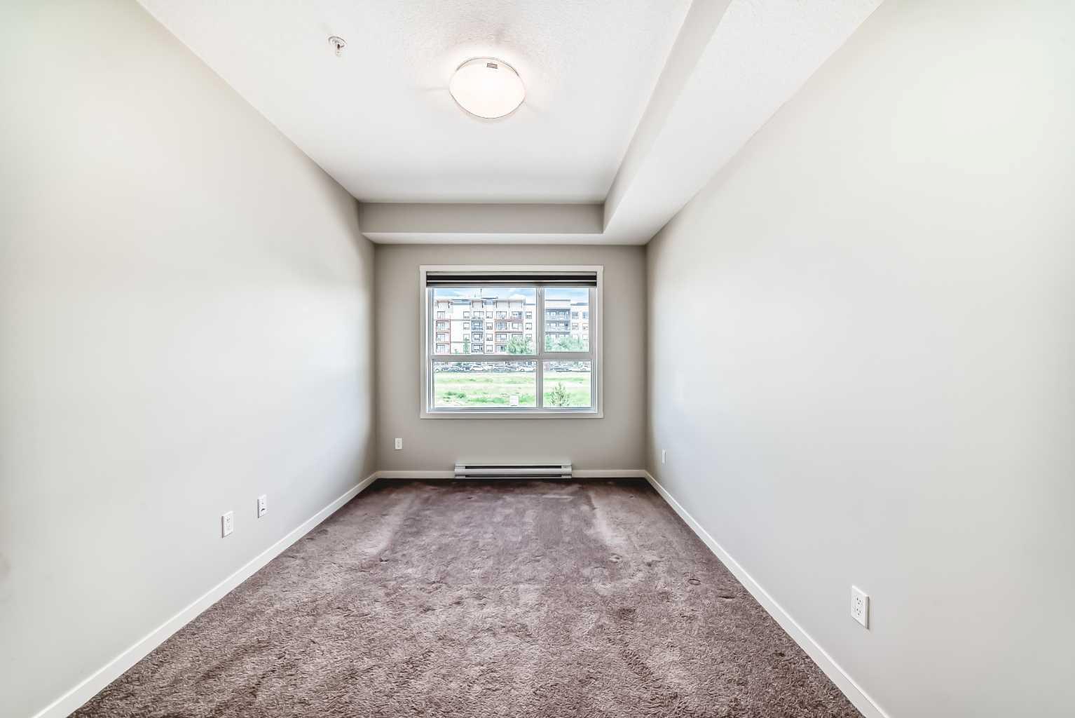 212, 20 Seton Park SE