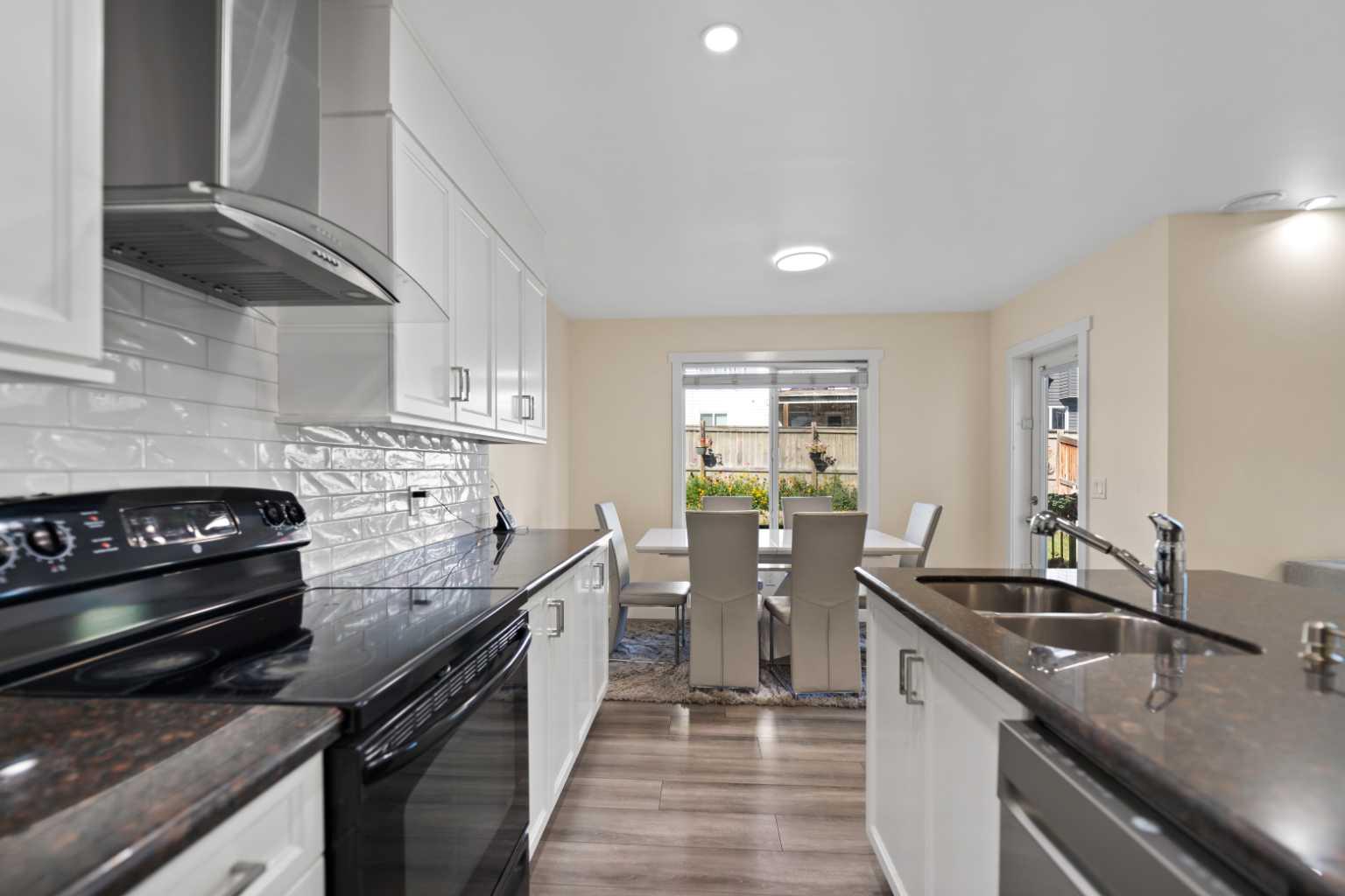 71 Kinlea Link NW