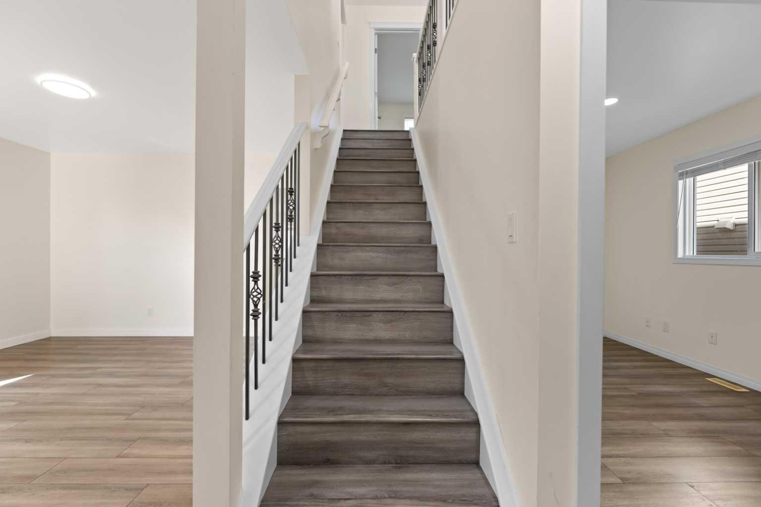 71 Kinlea Link NW
