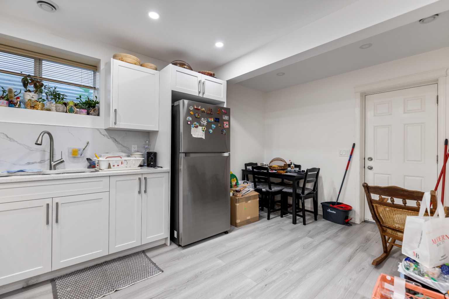 71 Kinlea Link NW
