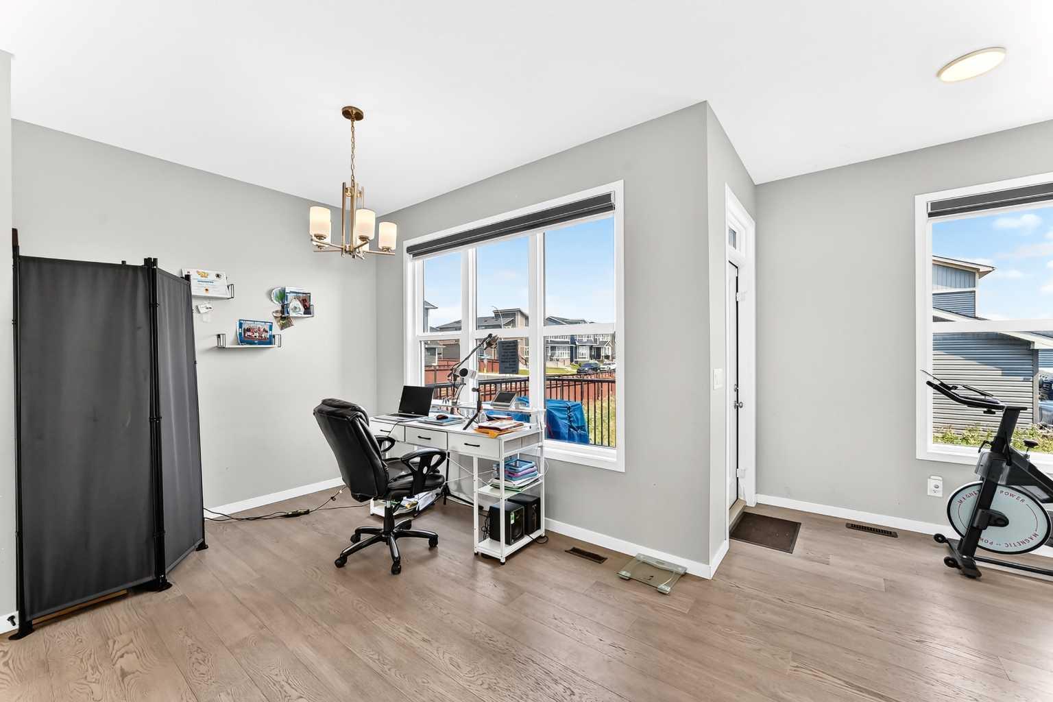 1422 Midtown Link SW