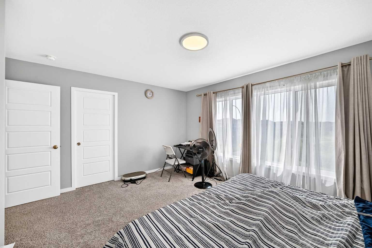 1422 Midtown Link SW
