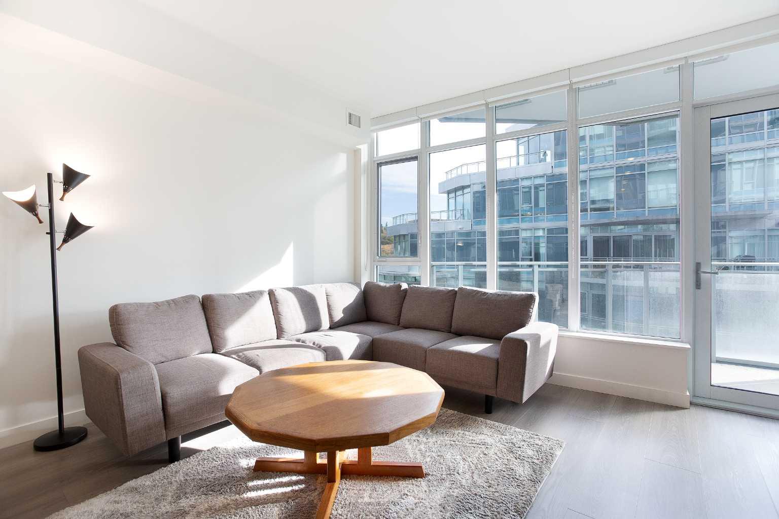 311, 138 Waterfront Court SW