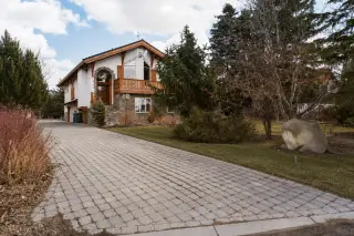 764 East Chestermere Drive 