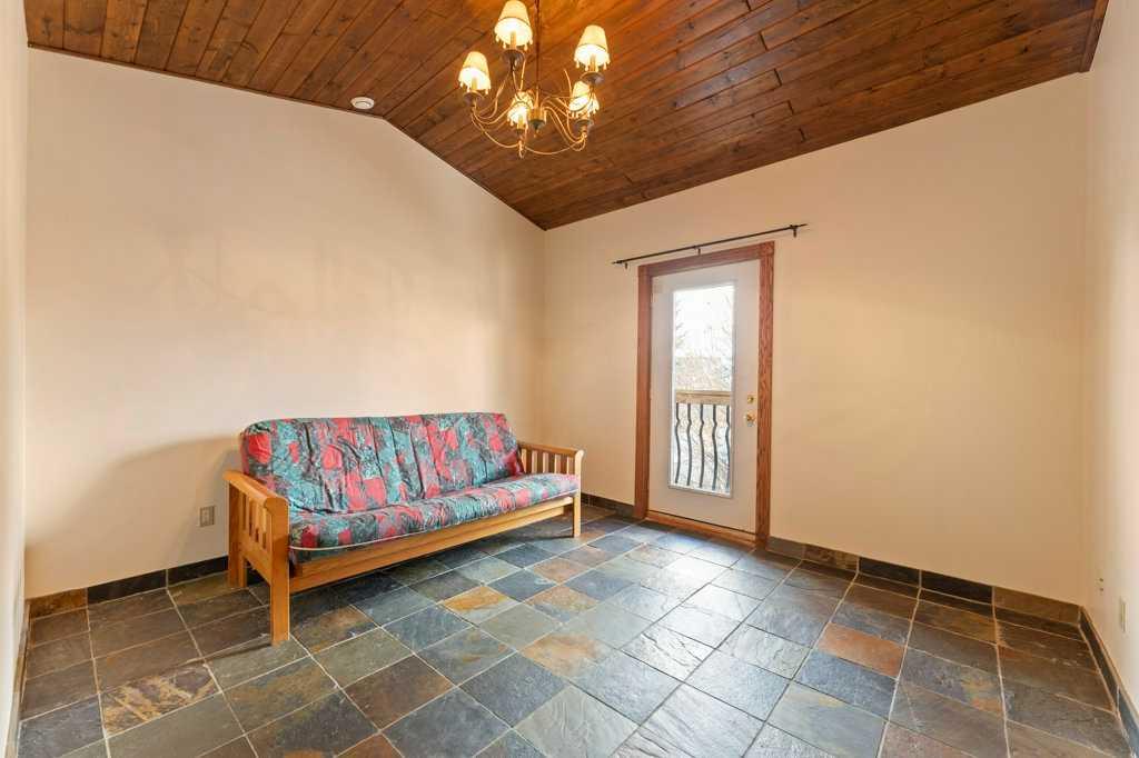 764 East Chestermere Drive 