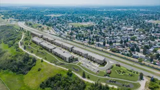 5207, 9400 Blackfoot Trail SE
