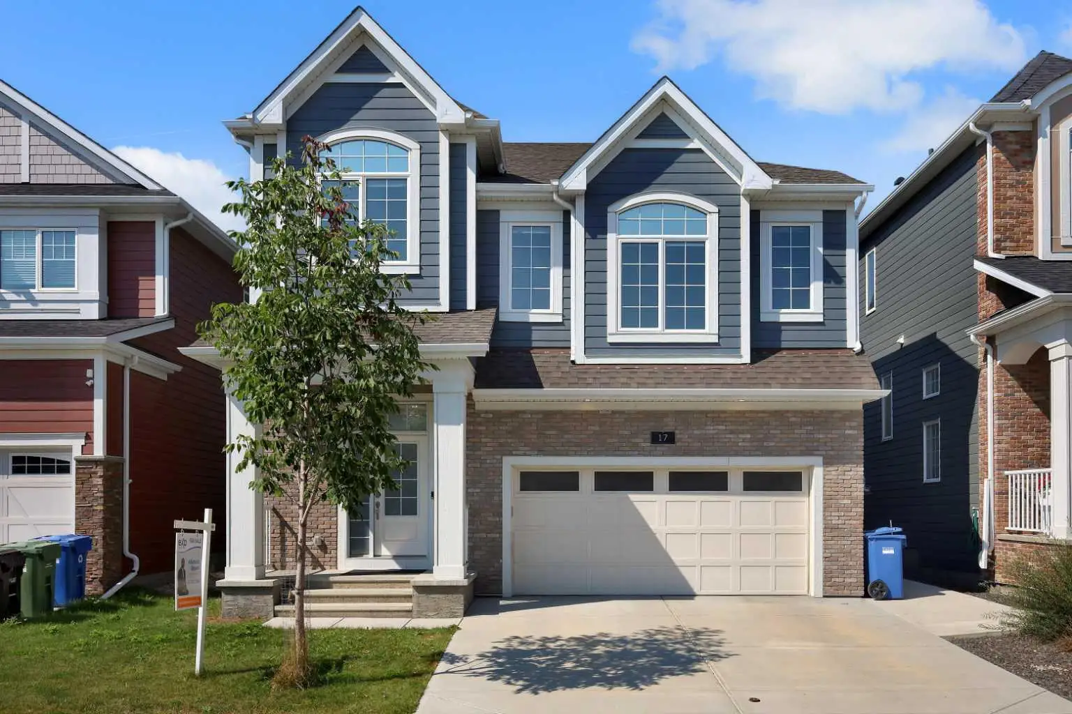 17 Yorkstone Way SW