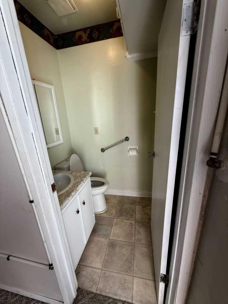Lot 19 - 2, 223 6 Street 