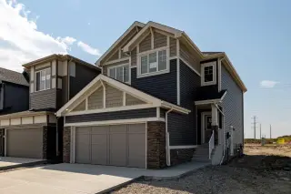 385 Sora Park SE