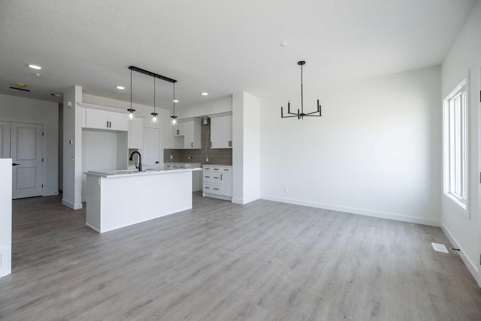 385 Sora Park SE
